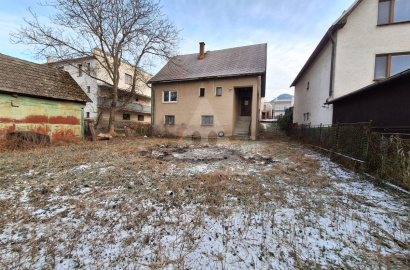 House suitable for renovation with excellent potential